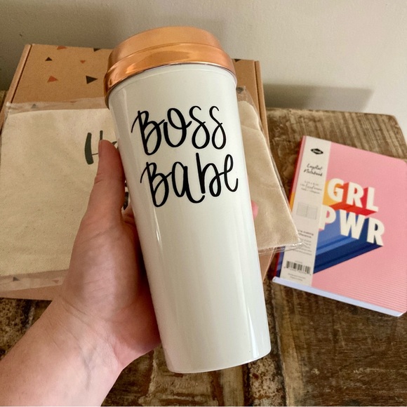 Gift Box with Cup, Makeup Bag, & Notebook - New - Milky Chic - Picture 6 of 15